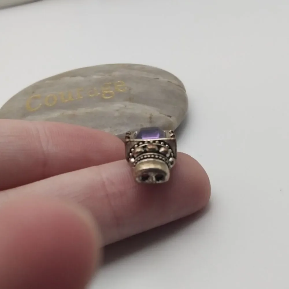 Amethyst sparkle Victorian‎ charm pendant